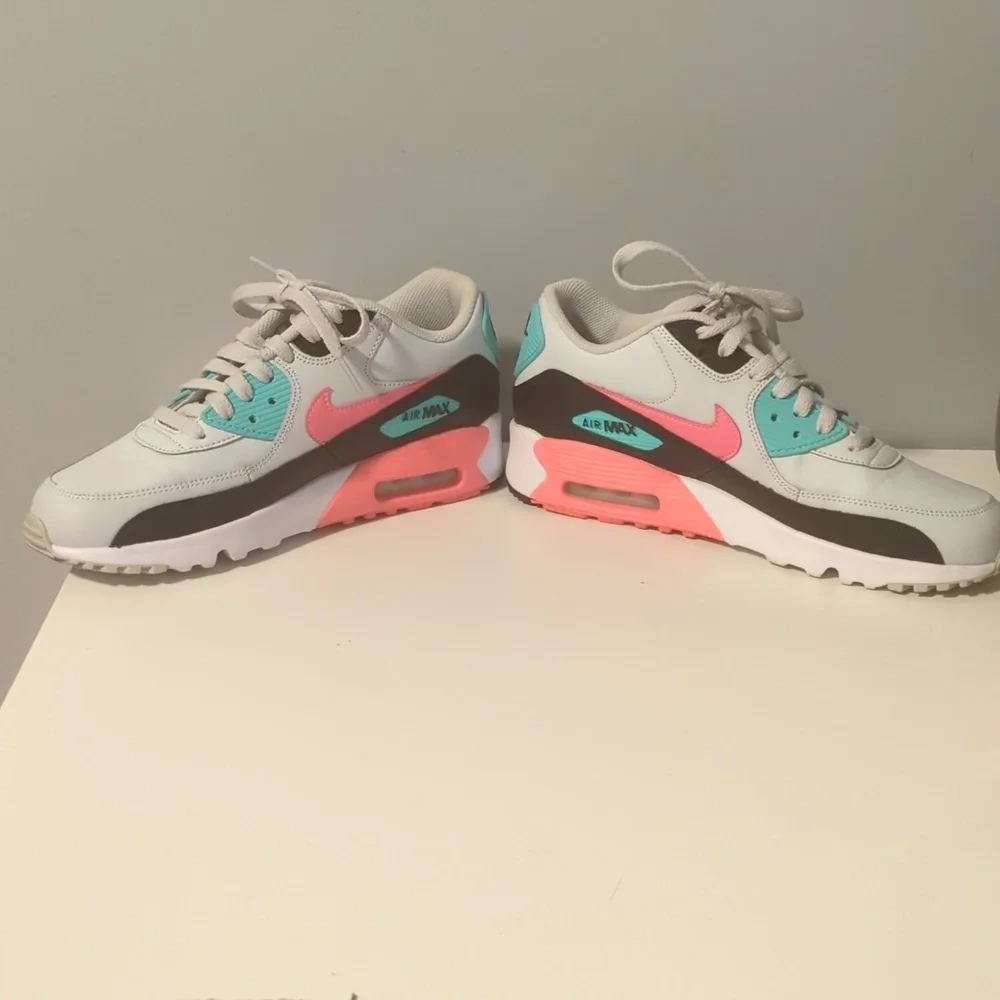 Nike Air Max Sneakers in White, Black, Coral & Teal